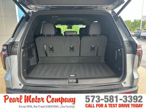 New 2026 Chevrolet Traverse Z71 AWD/4WD image 24