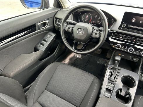 Used 2022 Honda Civic EX image 14