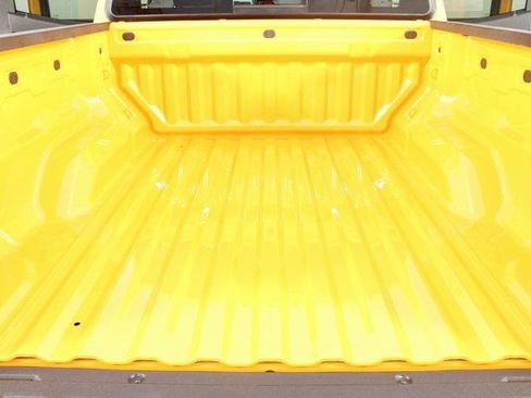 New 2026 GMC Canyon AT4 w/ AT4 Premium Package image 18