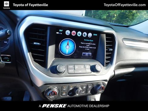 Used 2017 GMC Acadia SLT FWD image 9