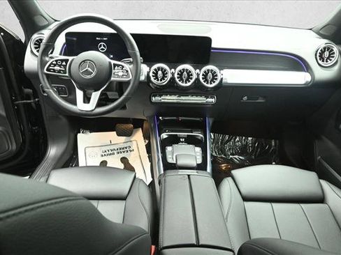 Certified 2023 Mercedes-Benz GLB 250 4MATIC image 21