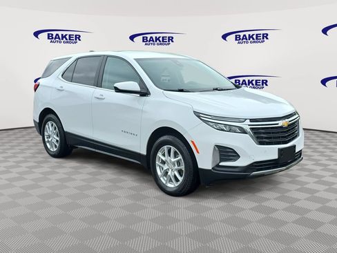 Used 2024 Chevrolet Equinox LT AWD/4WD image 3