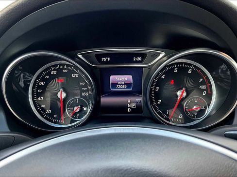 Used 2018 Mercedes-Benz CLA 250 image 24