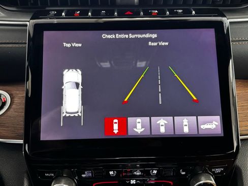 Certified 2023 Jeep Grand Cherokee Summit w/ Adv Protech Group IV AWD/4WD image 19
