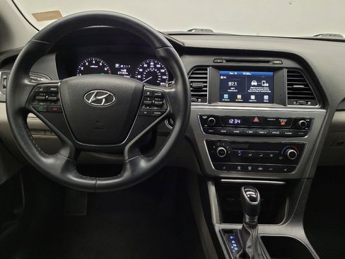 Used 2017 Hyundai Sonata Sport w/ Value Edition Package 02 image 22
