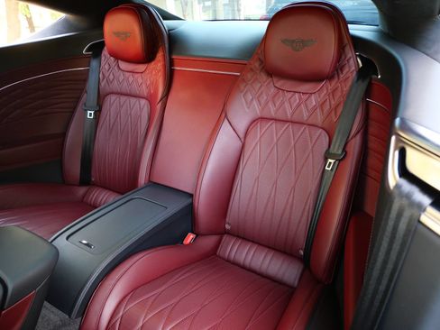 Used 2024 Bentley Continental GT Azure AWD/4WD image 20
