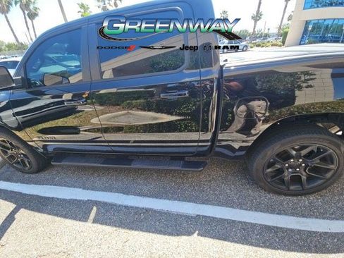 Used 2024 RAM 1500 Laramie AWD/4WD image 8