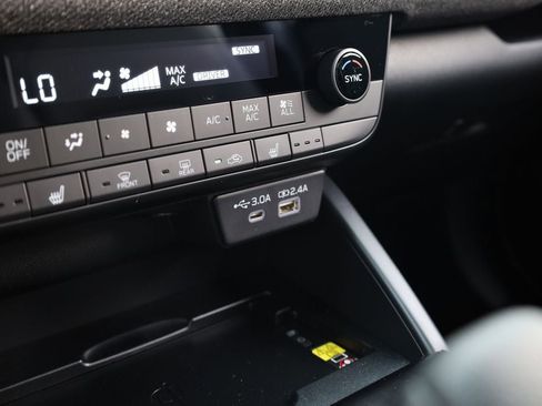 New 2026 Subaru Outback Limited image 16