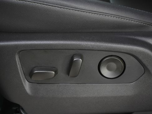 Used 2024 Chevrolet Silverado 1500 LT Trail Boss w/ LT Trail Boss Premium Package image 24