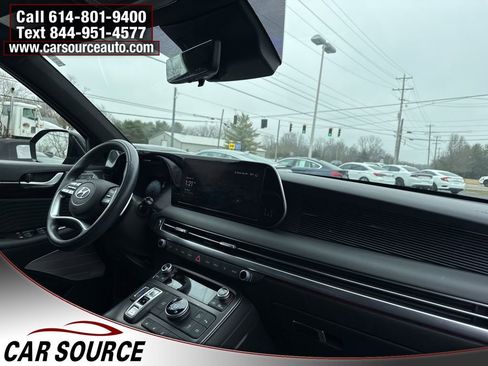 Used 2024 Hyundai Palisade Calligraphy image 39