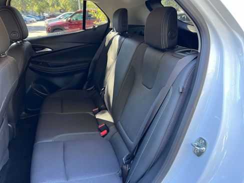 Used 2025 Buick Encore GX Preferred image 32