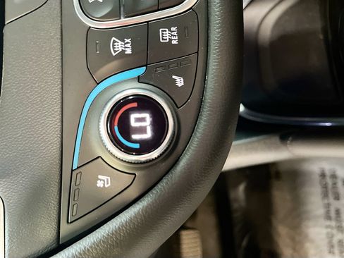 Used 2023 Chevrolet Malibu LT w/ Redline Edition FWD image 21