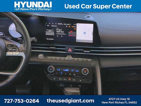 Certified 2023 Hyundai Elantra SEL w/ Convenience Package FWD image 17