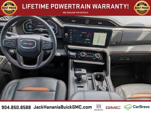 Used 2024 GMC Sierra 1500 AT4 w/ Technology Package AWD/4WD image 14