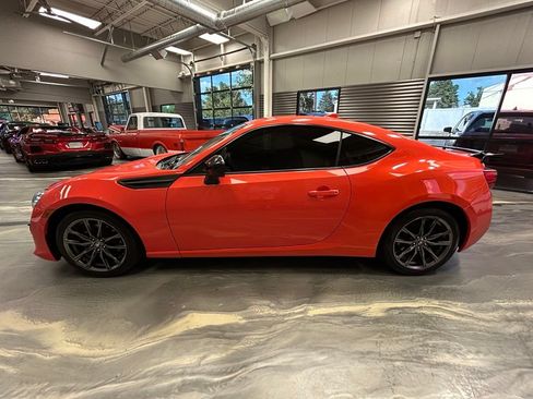 Used 2017 Toyota 86 860 Special Edition RWD image 34