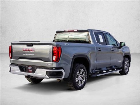 Used 2020 GMC Sierra 1500 SLE w/ SLE Value Package image 5