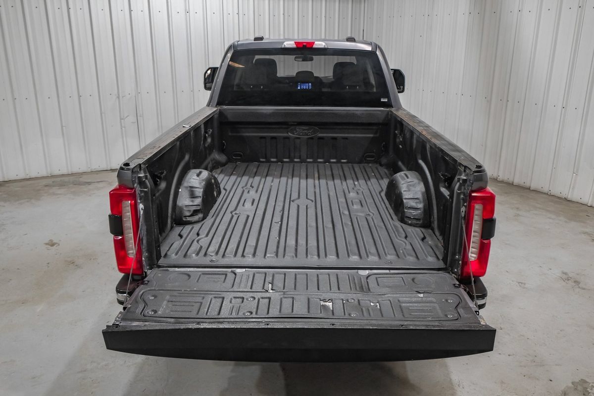 Used 2023 Ford F350 XLT w/ 360-Degree Camera Package AWD/4WD image 54