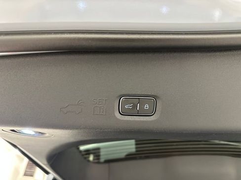 New 2026 Ford Expedition Tremor image 18