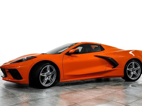 Used 2024 Chevrolet Corvette Stingray Preferred Conv w/ 2LT RWD image 4