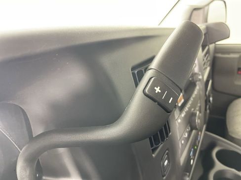 New 2025 GMC Savana 2500 Extended w/ Driver Convenience Package image 15