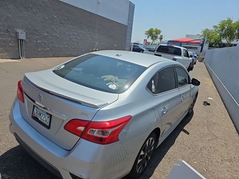 Used 2017 Nissan Sentra SR FWD image 3