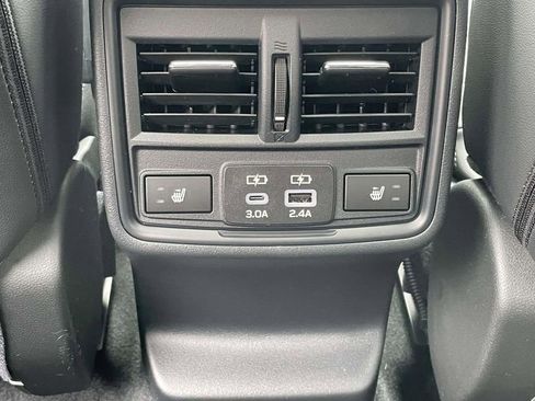New 2026 Subaru Outback Limited image 13