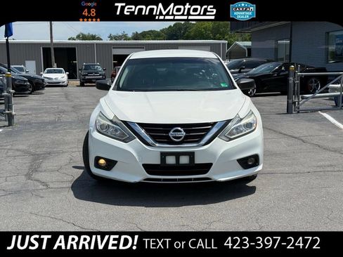Used 2018 Nissan Altima 2.5 SV FWD image 2
