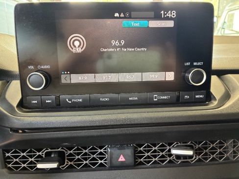Used 2024 Honda Accord EX image 23