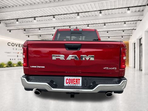 New 2026 RAM 1500 4x4 Crew Cab image 9