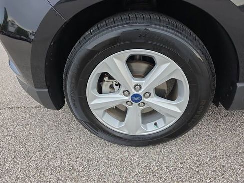 Used 2020 Ford Edge SE w/ Cargo Accessory Package FWD image 17
