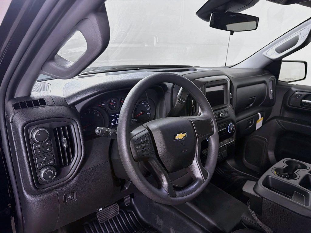 New 2026 Chevrolet Silverado 1500 W/T w/ WT Value Package AWD/4WD image 9