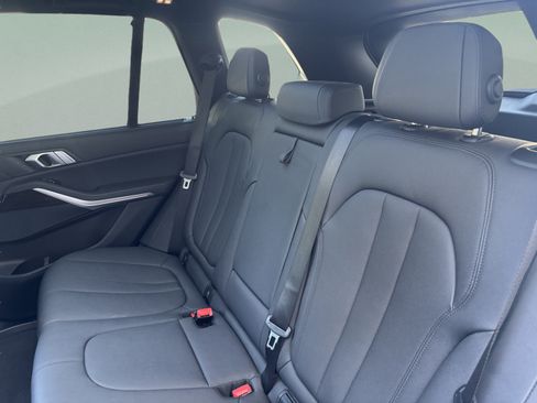 Used 2021 BMW X5 sDrive40i w/ Convenience Package RWD image 28