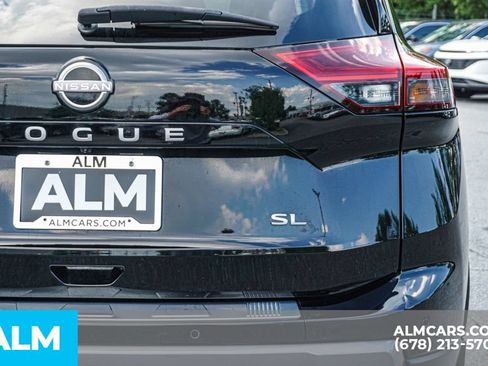 Used 2024 Nissan Rogue SL FWD image 13