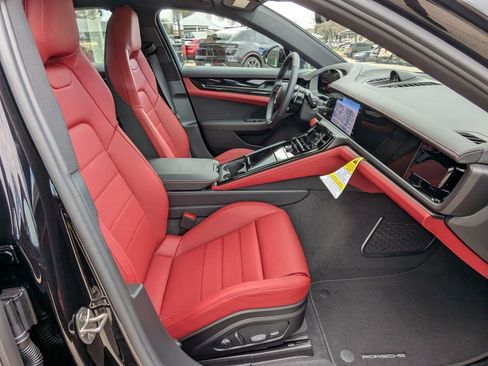 New 2026 Porsche Panamera 4 image 25