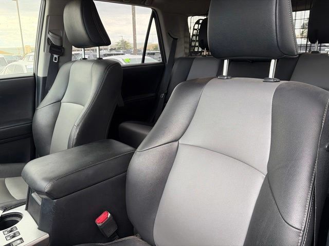 Used 2020 Toyota 4Runner SR5 Premium w/ Moonroof Package AWD/4WD image 12