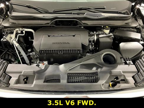 Used 2025 Honda Pilot Touring image 30
