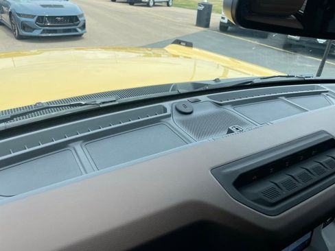 Used 2024 Ford Bronco Heritage Edition AWD/4WD image 54