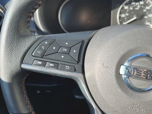 Used 2020 Nissan Kicks SR w/ SR Premium Package image 24
