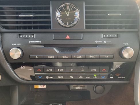 Certified 2022 Lexus RX 350L Premium image 29