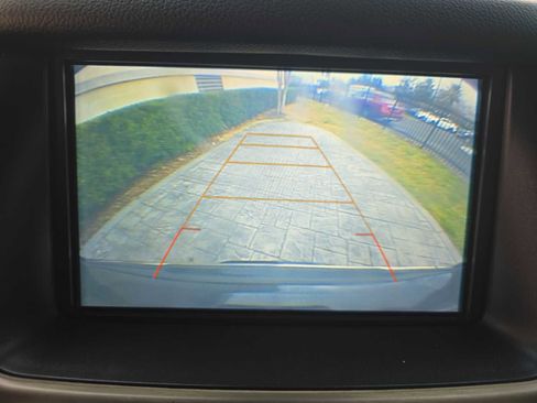 Used 2019 GMC Yukon Denali w/ Denali Ultimate Package image 22