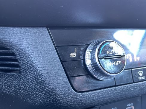 Used 2023 Mitsubishi Outlander SE Black Edition image 29