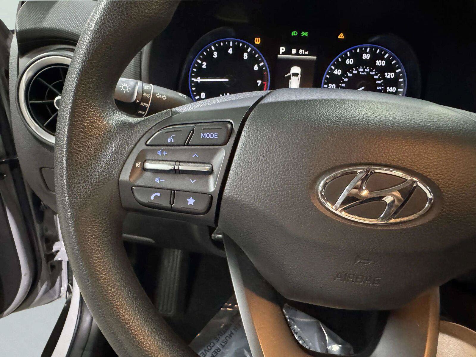 Used 2022 Hyundai Kona SEL AWD/4WD image 28