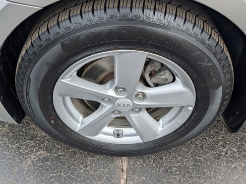 Used 2015 Kia Optima LX image 13