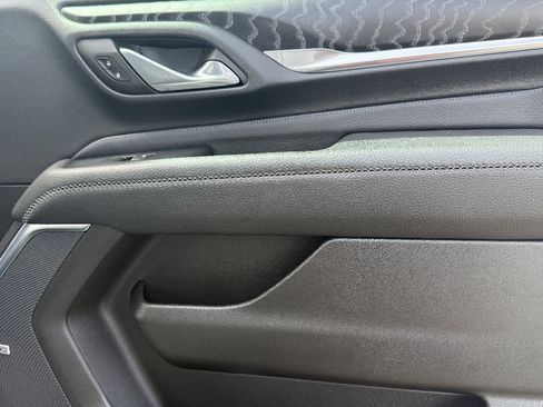 Used 2023 GMC Yukon Denali image 29