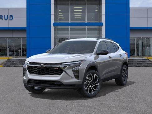 New 2026 Chevrolet Trax RS FWD image 30