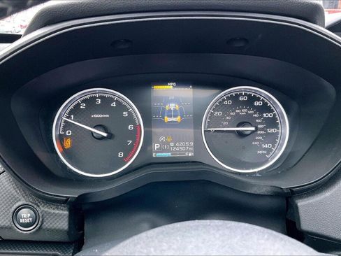 Used 2020 Subaru Forester Premium image 8