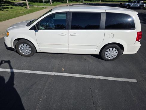 Used 2011 Dodge Grand Caravan Express w/ PWR Window Group image 8