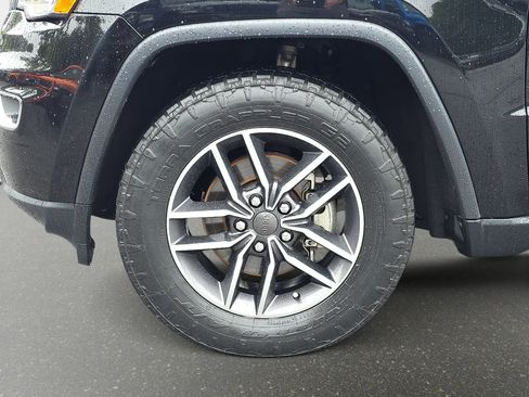 Used 2019 Jeep Grand Cherokee Limited RWD image 30