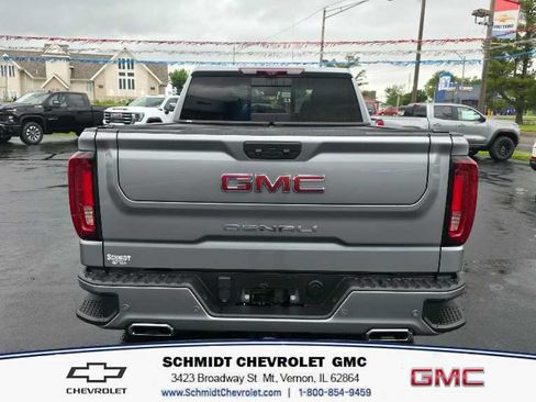 Used 2023 GMC Sierra 1500 Denali w/ Denali Reserve Package AWD/4WD image 6