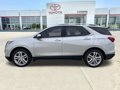 Used 2021 Chevrolet Equinox Premier AWD/4WD image 3